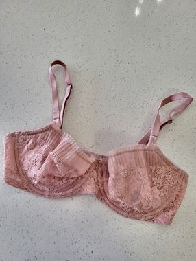 Dream Angels Ruffle Lace Push-Up Bra 34D Blush Pink Victoria's Secret